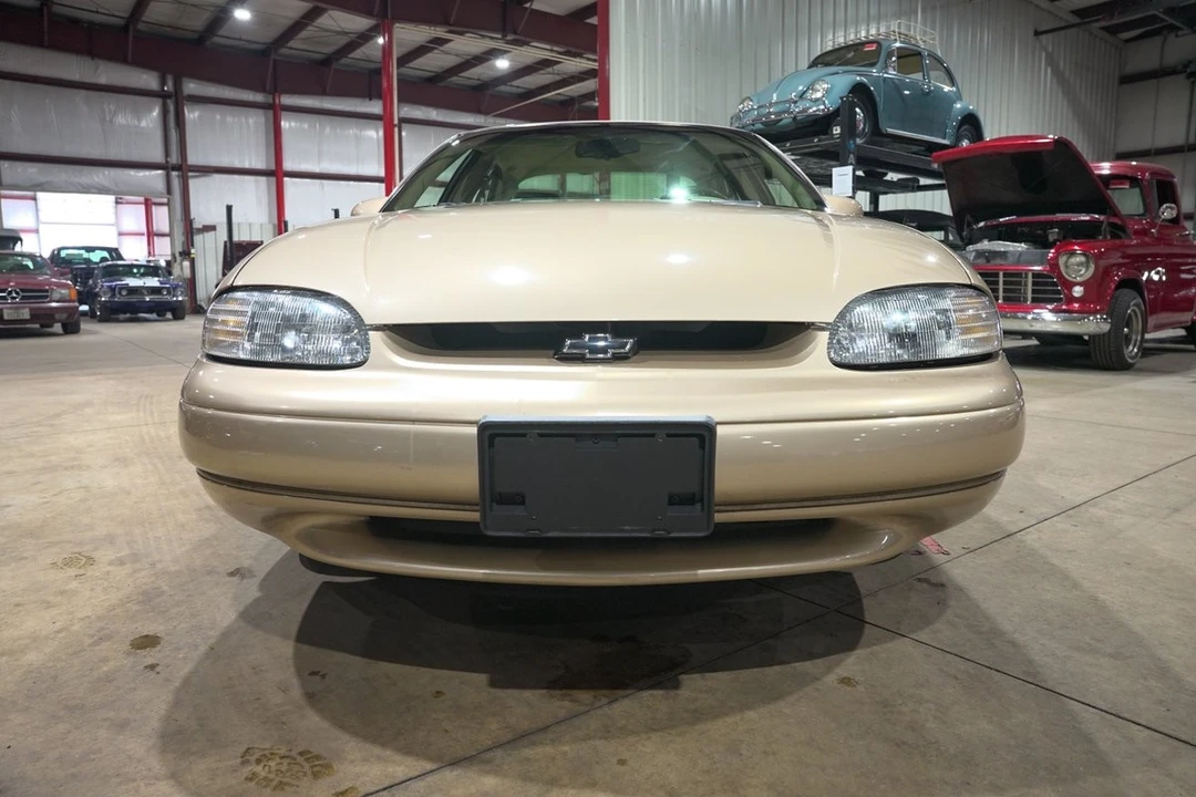 1999 Chevrolet Lumina - Image 13 of 21