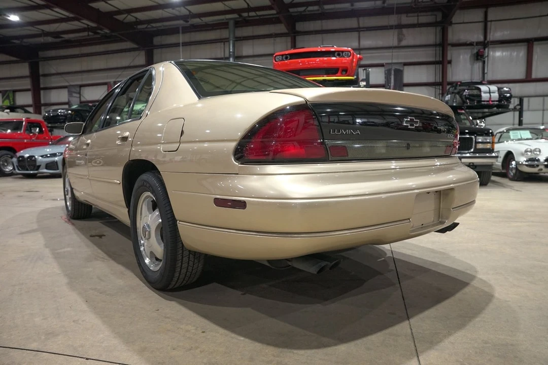 1999 Chevrolet Lumina - Image 6 of 21