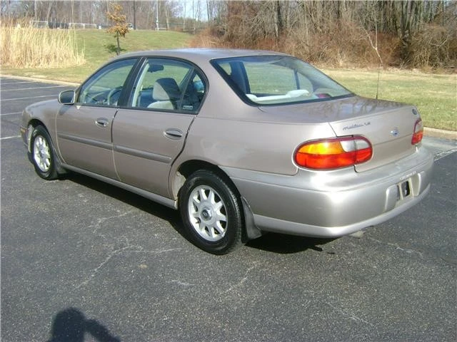 1999 Chevrolet Malibu - Image 7 of 12