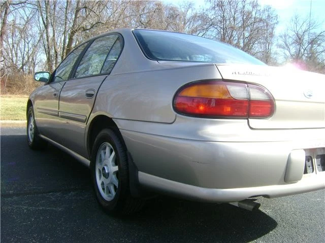 1999 Chevrolet Malibu - Image 6 of 12