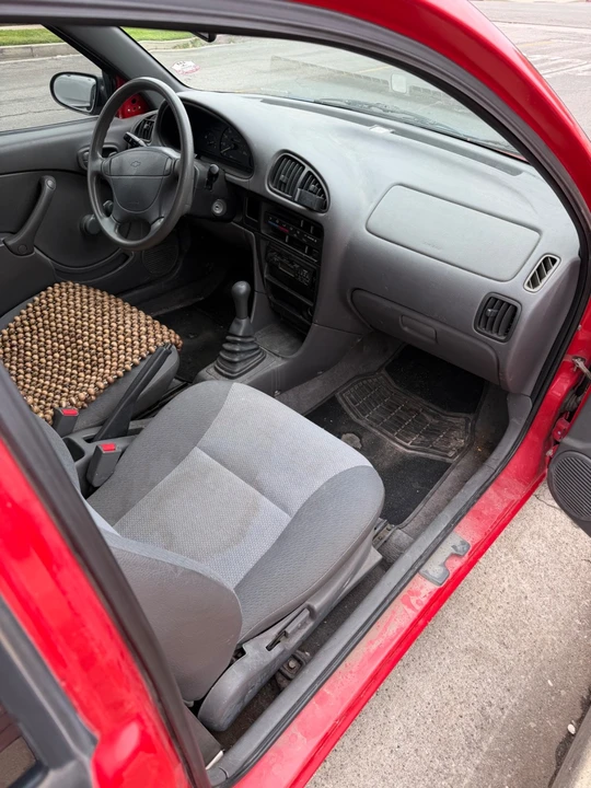 1999 Chevrolet - Image 15 of 21