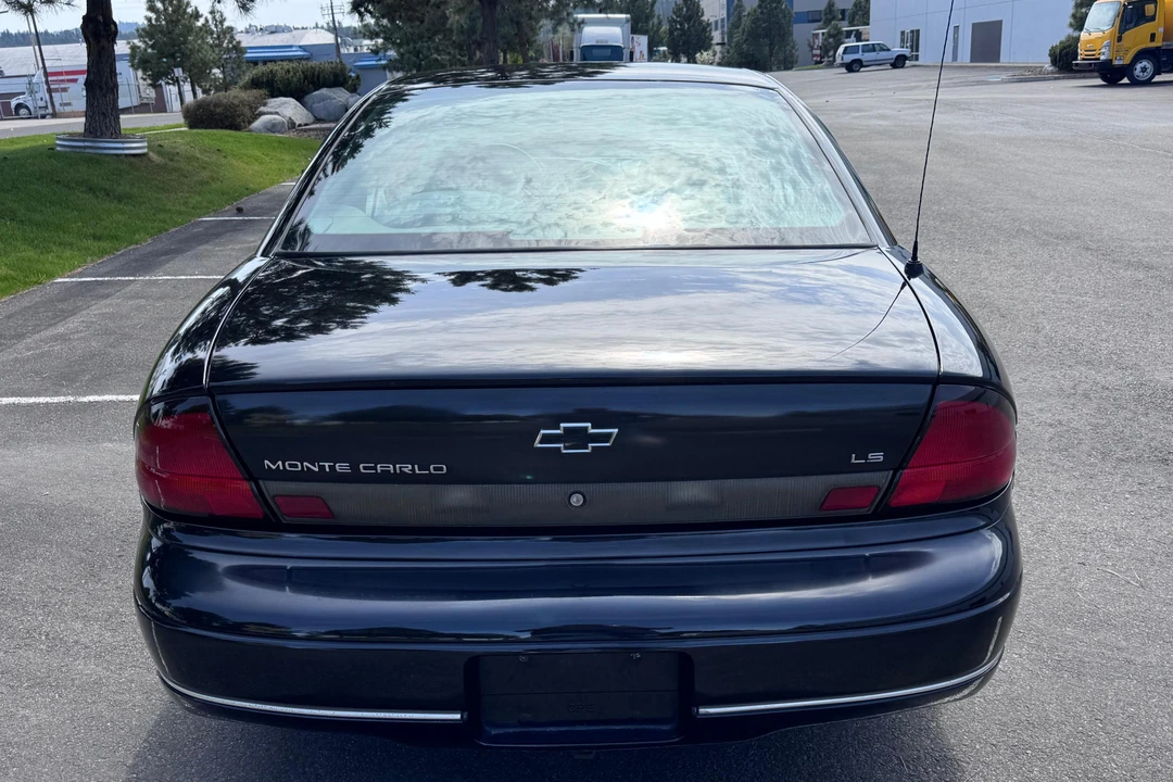 1999 Chevrolet Monte Carlo 5th Gen - Image 5 of 31