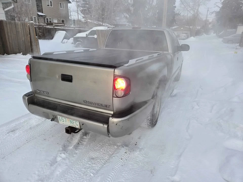 1999 Chevrolet S-10 - Image 3 of 5