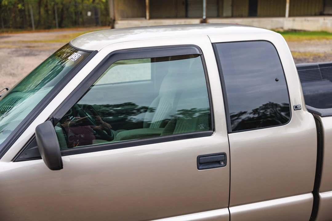 1999 Chevrolet S-10 - Image 28 of 31