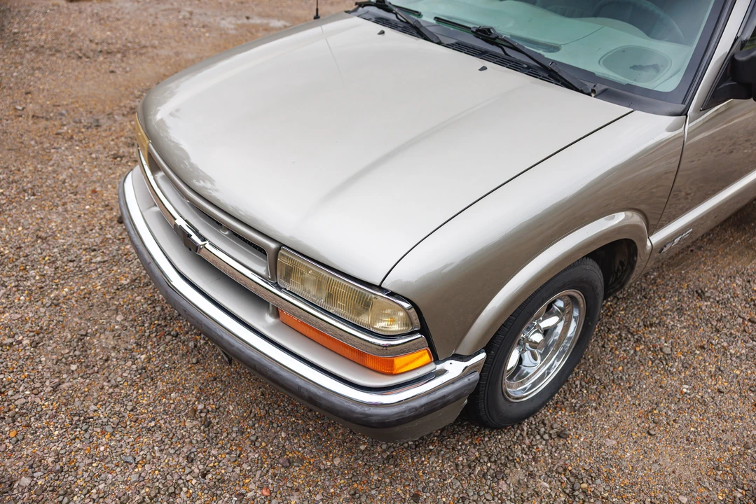 1999 Chevrolet S-10 - Image 19 of 31