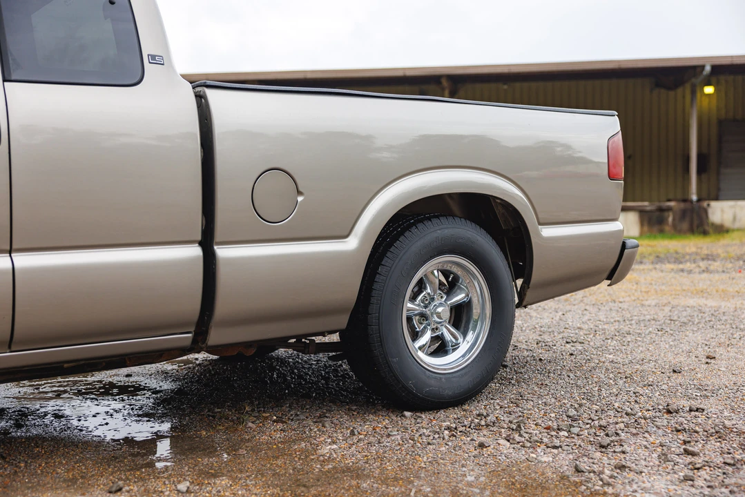 1999 Chevrolet S-10 - Image 26 of 31