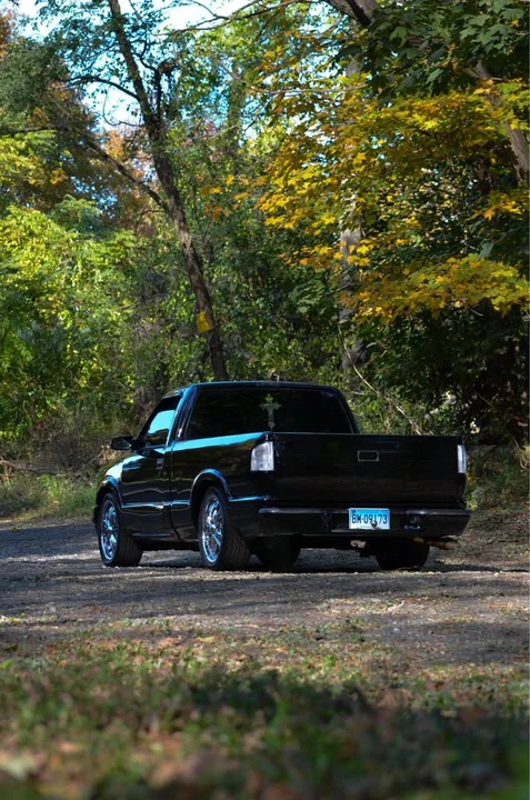 1999 Chevrolet S-10 - Image 6 of 12