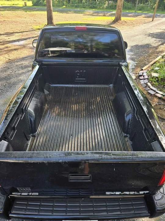 1999 Chevrolet S-10 - Image 5 of 11