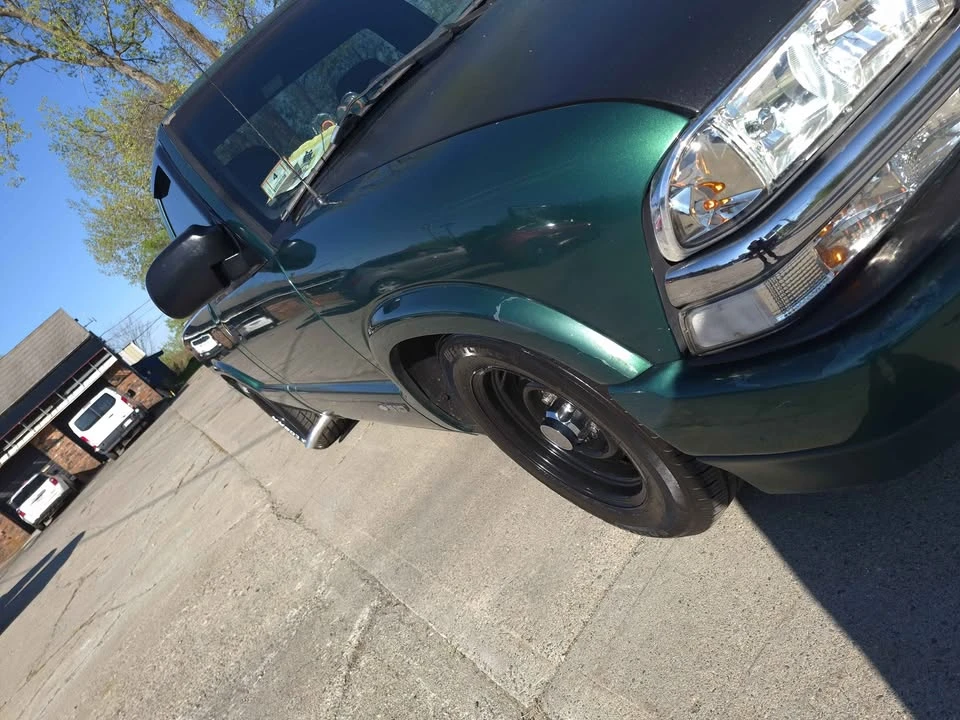 1999 Chevrolet S-10 - Image 5 of 12