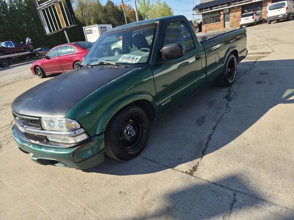 1999 Chevrolet S-10 - Image 7 of 12