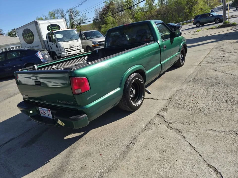 1999 Chevrolet S-10 - Image 9 of 12