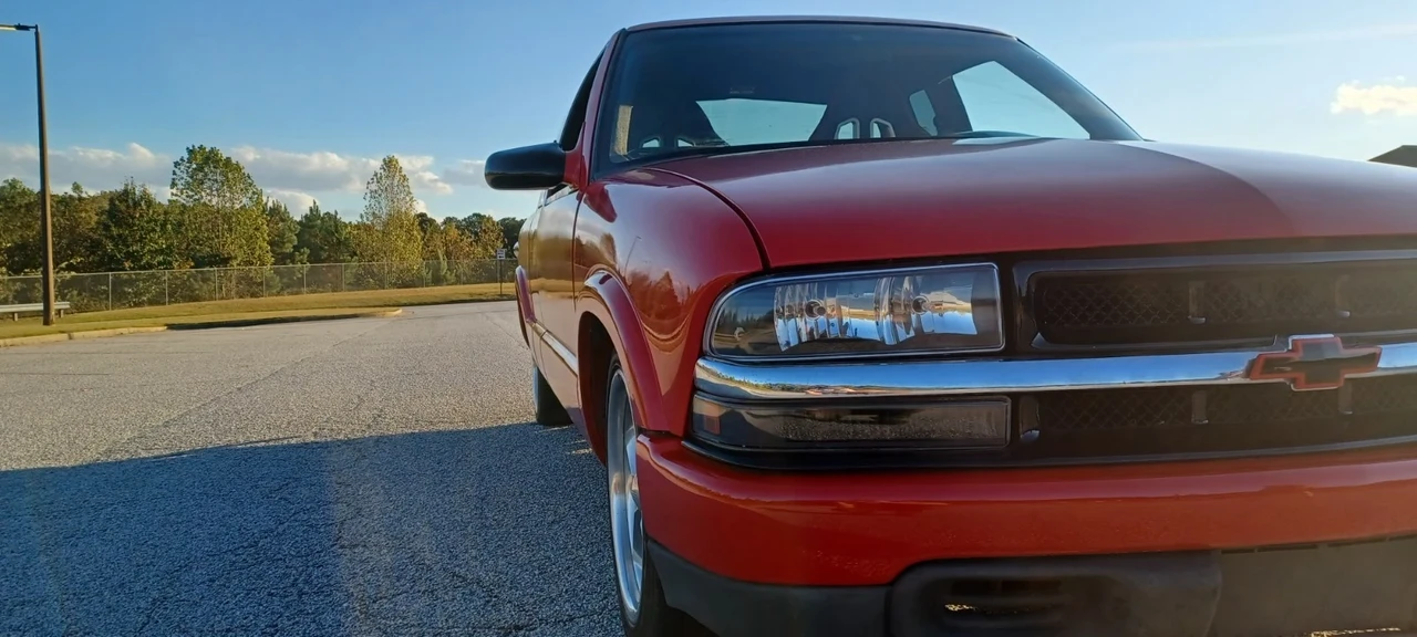 1999 Chevrolet S-10 - Image 11 of 16
