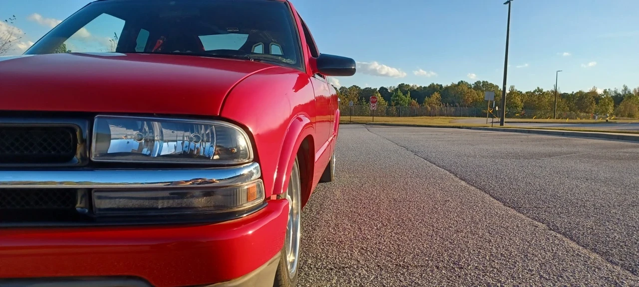 1999 Chevrolet S-10 - Image 10 of 16