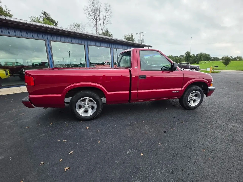 1999 Chevrolet S-10 - Image 7 of 22