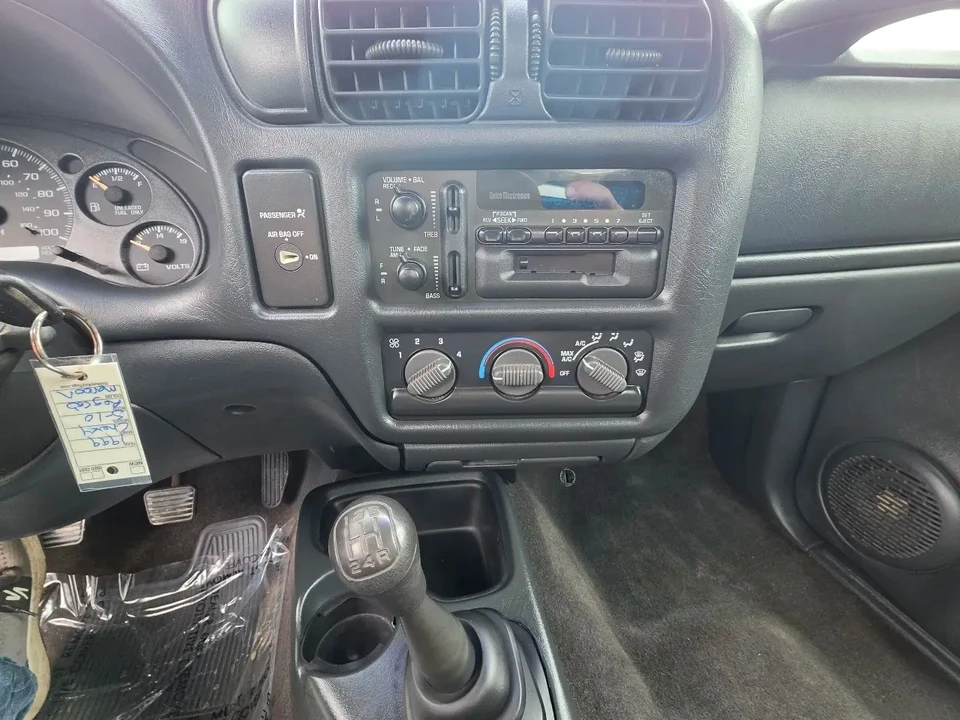 1999 Chevrolet S-10 - Image 22 of 22