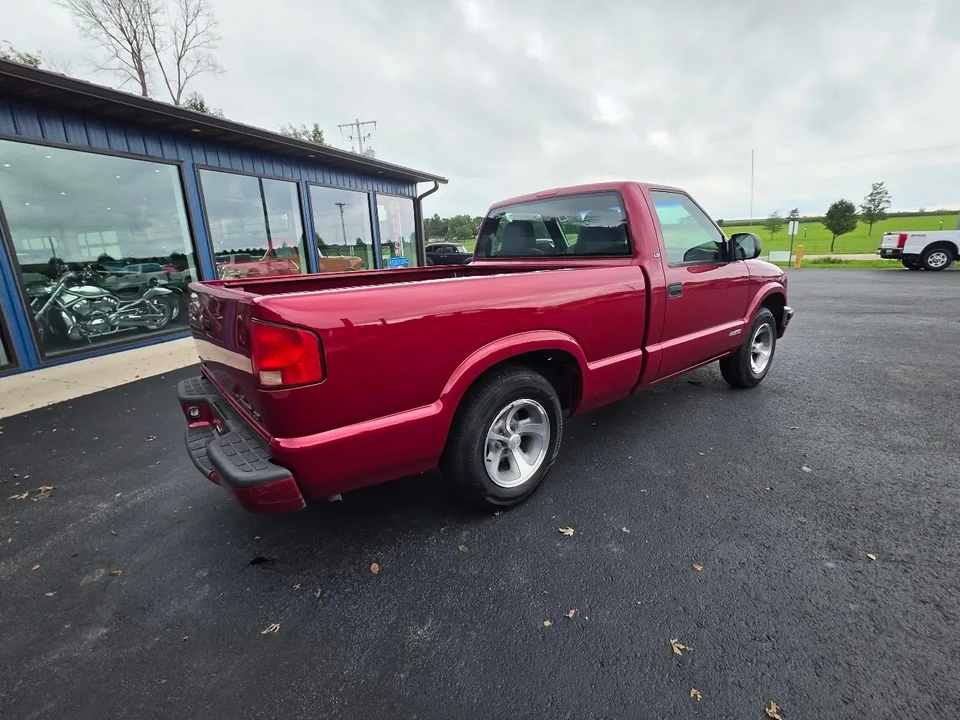 1999 Chevrolet S-10 - Image 5 of 22
