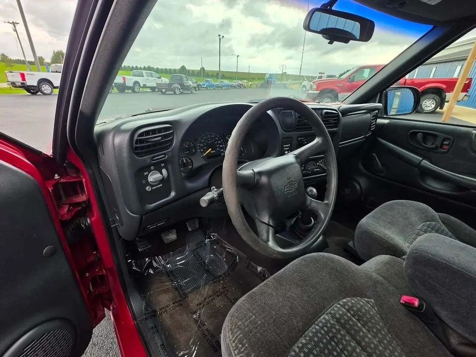 1999 Chevrolet S-10 - Image 18 of 22