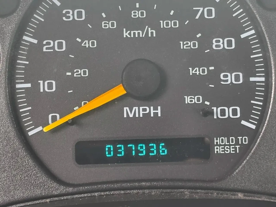 1999 Chevrolet S-10 - Image 20 of 22