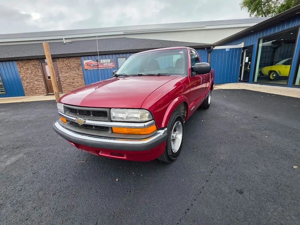 1999 Chevrolet S-10 - Image 4 of 22