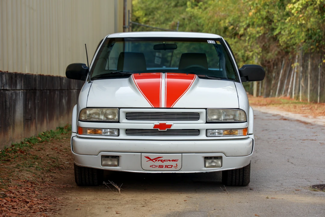 1999 Chevrolet S-10 - Image 3 of 31