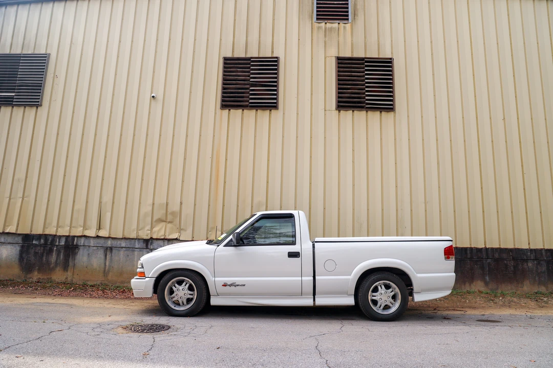 1999 Chevrolet S-10 - Image 17 of 31
