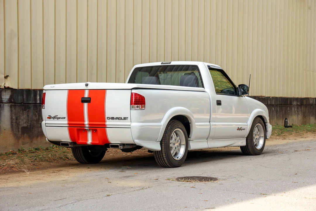 1999 Chevrolet S-10 - Image 12 of 31