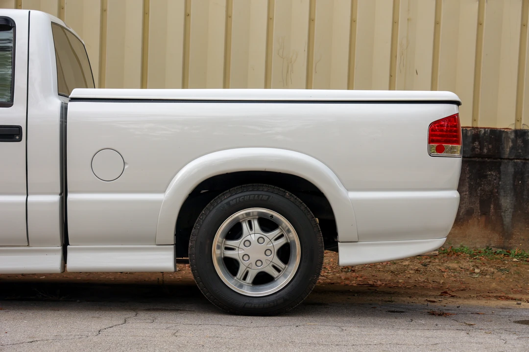1999 Chevrolet S-10 - Image 15 of 31