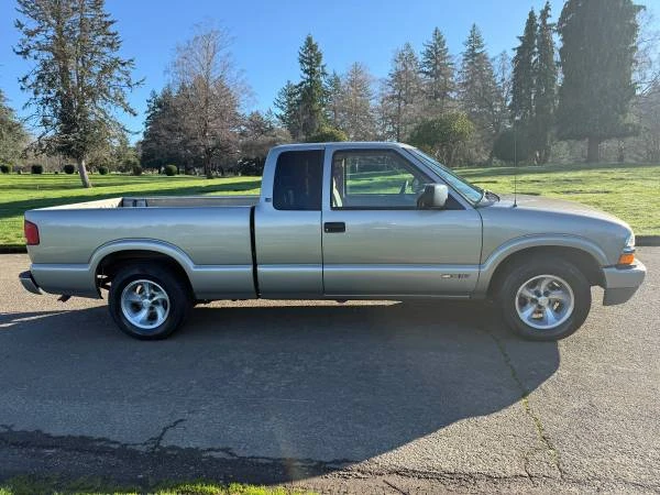 1999 Chevrolet S-10 - Image 7 of 15