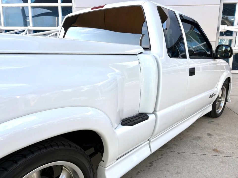 1999 Chevrolet S-10 - Image 18 of 21