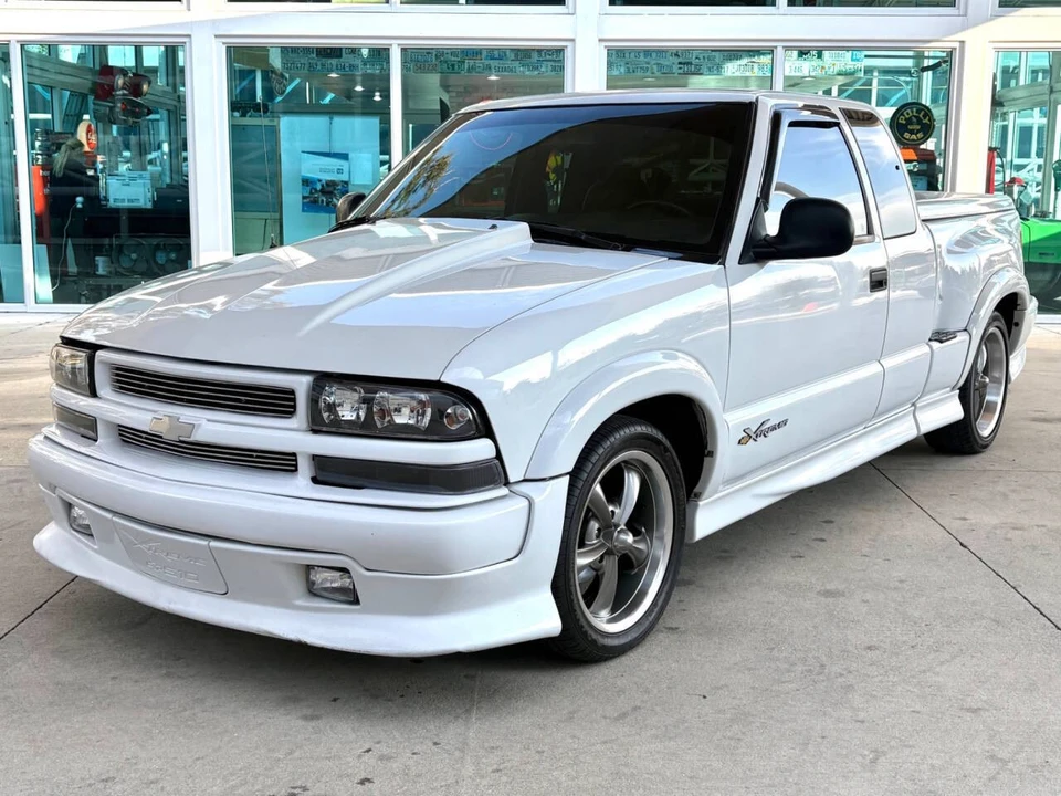 1999 Chevrolet S-10 - Image 12 of 21