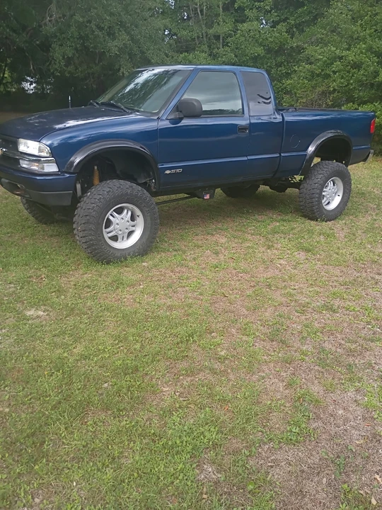 1999 Chevrolet S-10 - Image 7 of 12