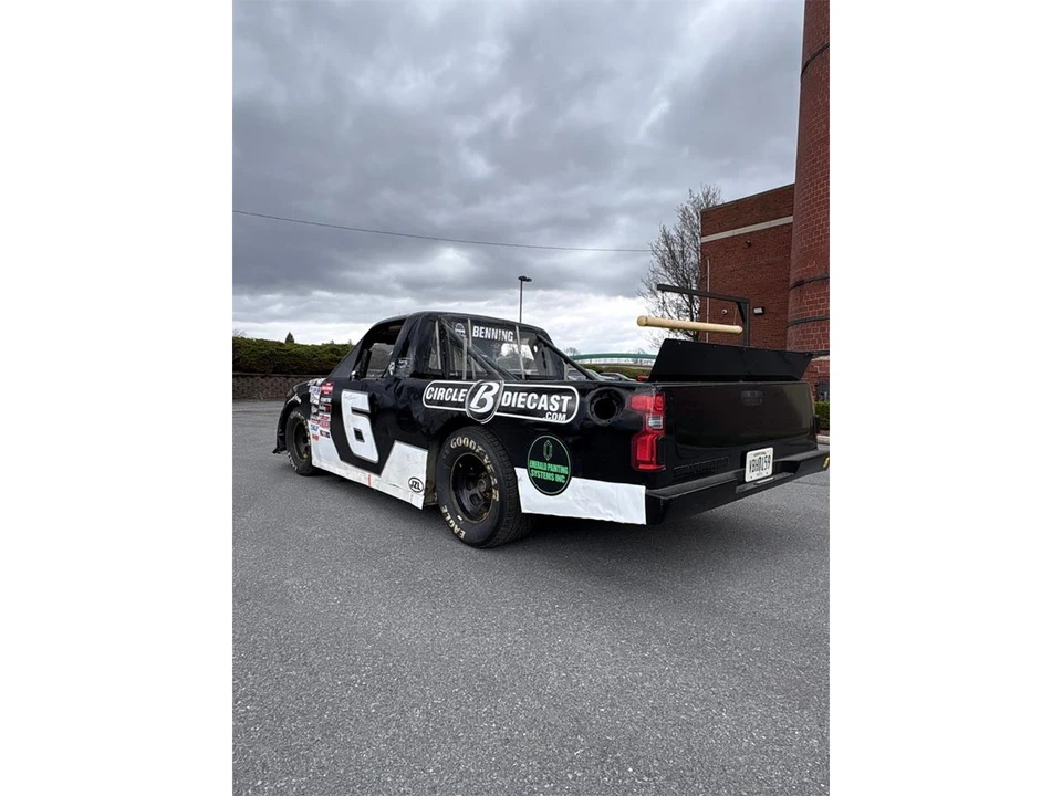 1999 Chevrolet S-10 - Image 2 of 7