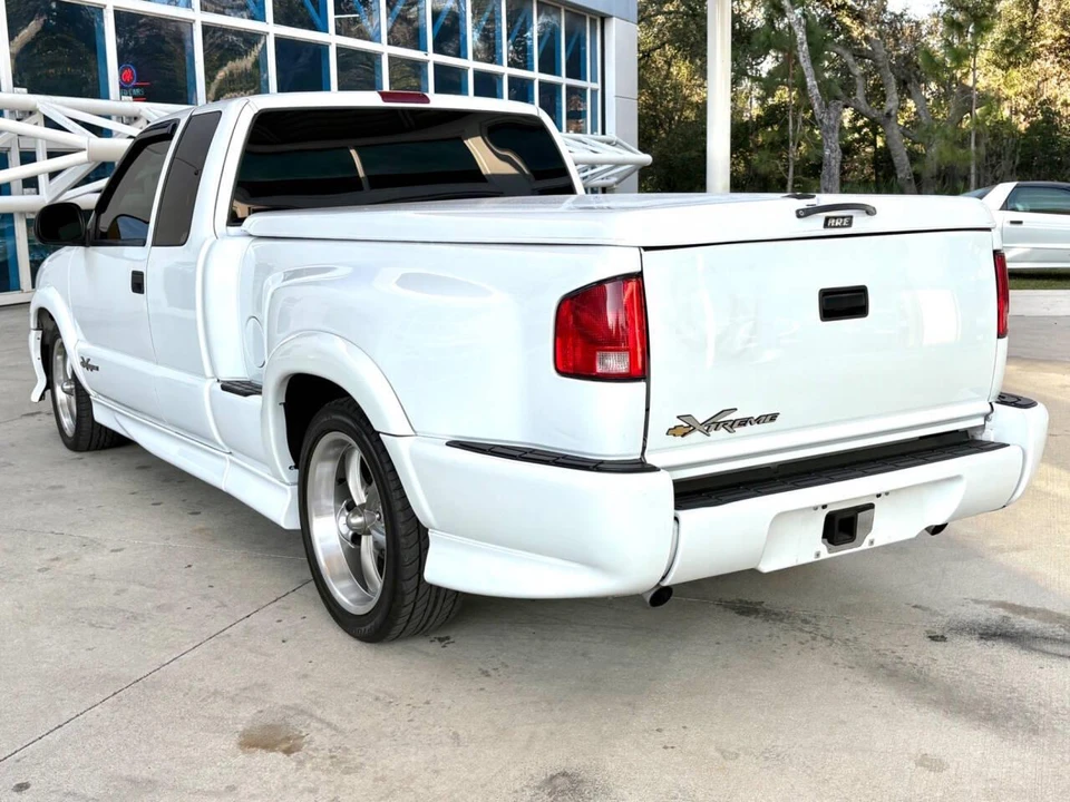 1999 Chevrolet S-10 - Image 10 of 31