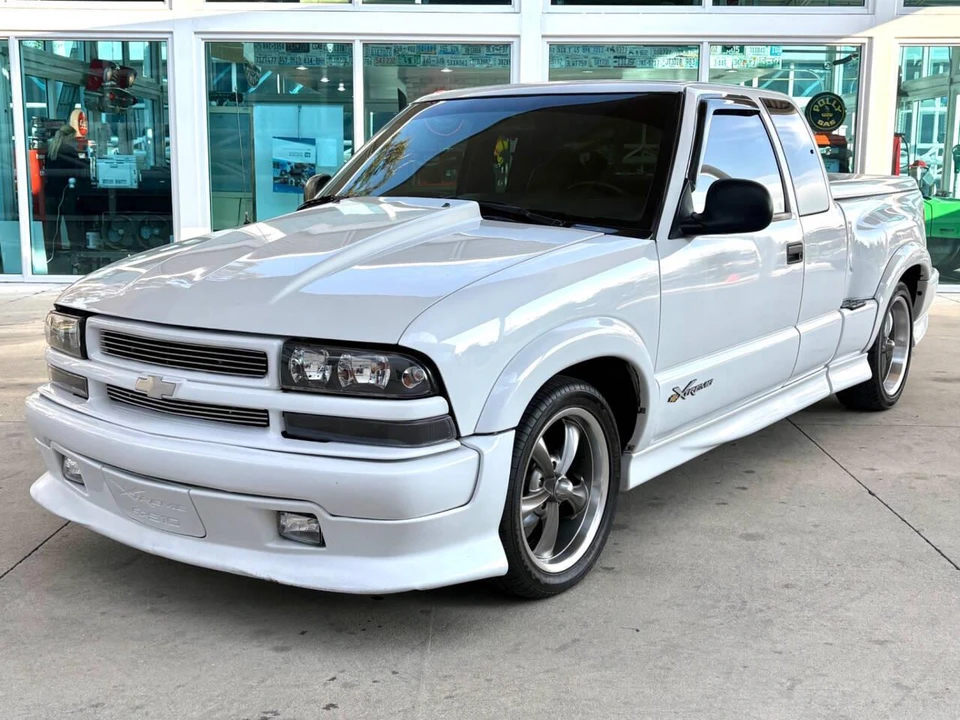 1999 Chevrolet S-10 - Image 12 of 31