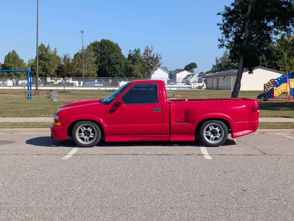 1999 Chevrolet S-10 - Image 6 of 12