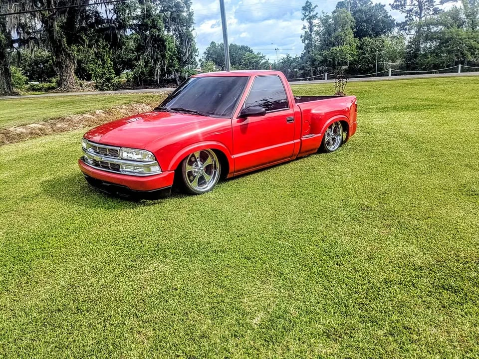 1999 Chevrolet S-10 - Image 6 of 10