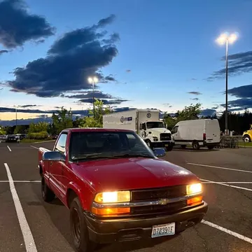 1999 Chevrolet S10 Regular Cab Short Bed