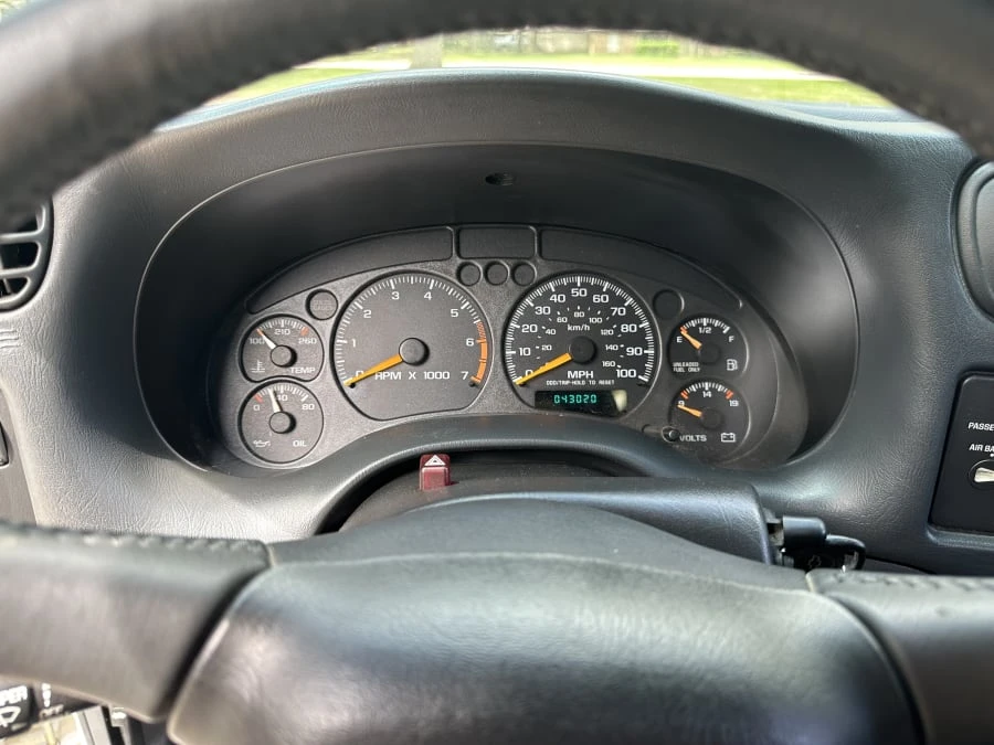 1999 Chevrolet S-10 - Image 6 of 11