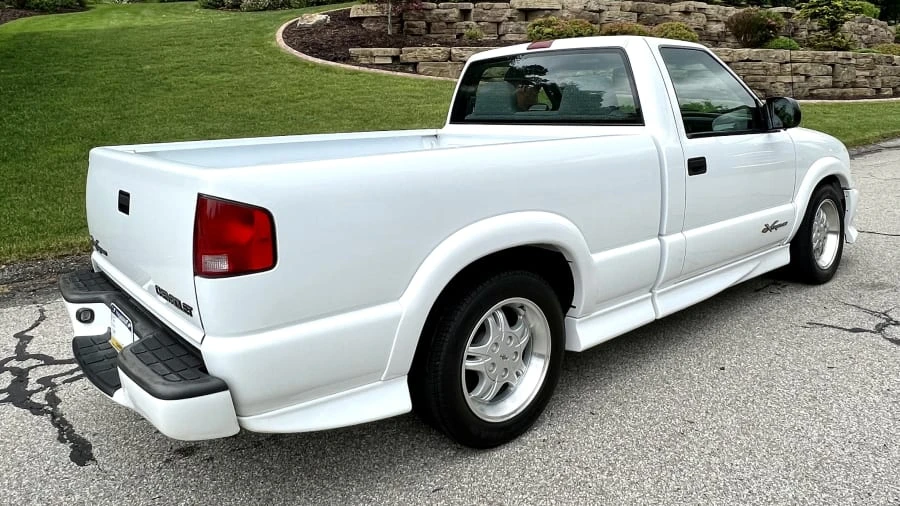 1999 Chevrolet S-10 - Image 12 of 13