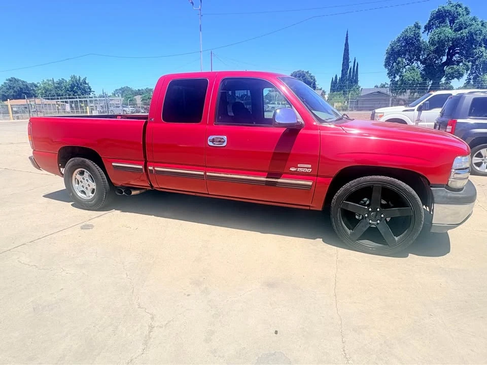 1999 Chevrolet Silverado 1st Gen - Image 4 of 4