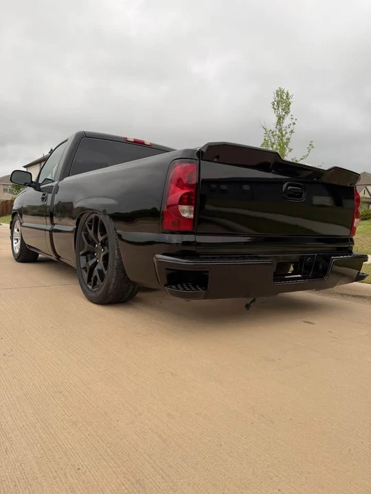 1999 Chevrolet Silverado 1st Gen - Image 2 of 2