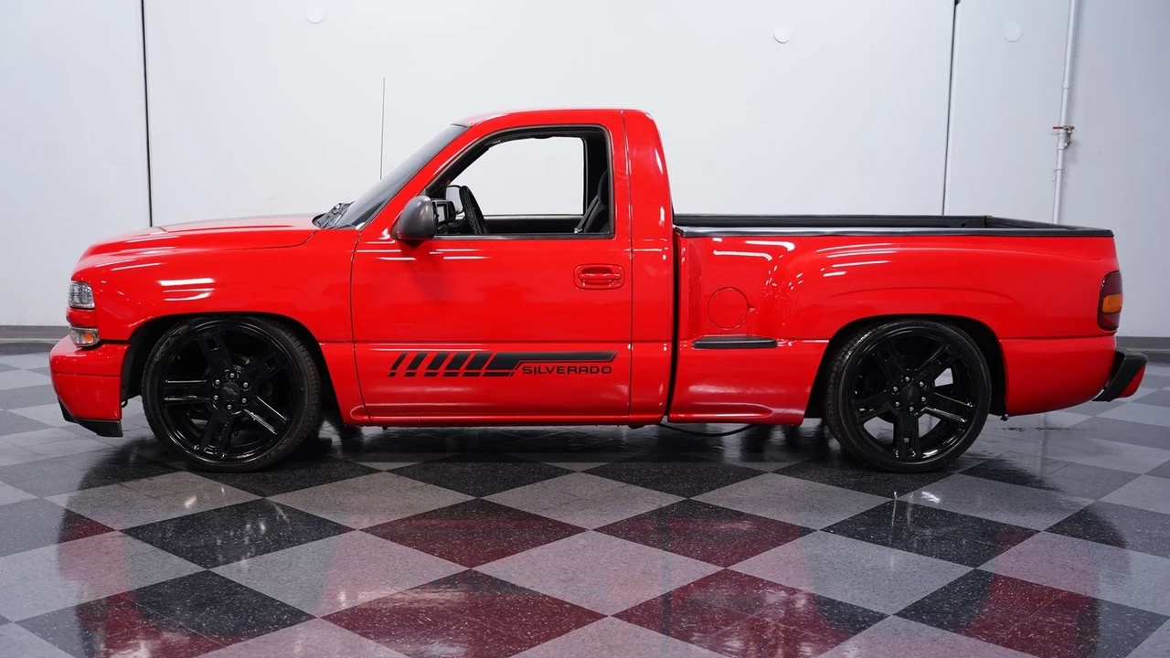 1999 Chevrolet Silverado 1st Gen - Image 3 of 12