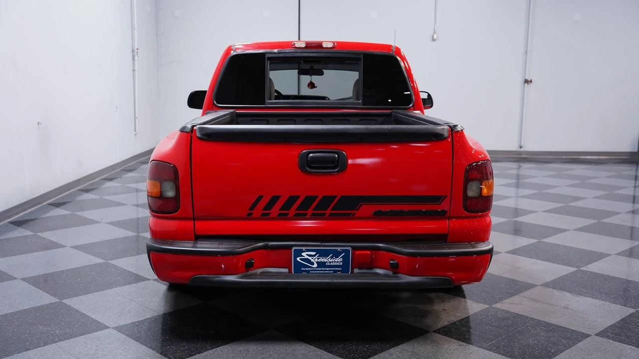 1999 Chevrolet Silverado 1st Gen - Image 10 of 12