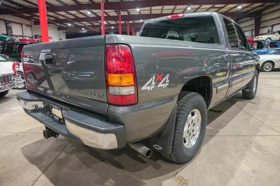 1999 Chevrolet Silverado 1st Gen - Image 8 of 21
