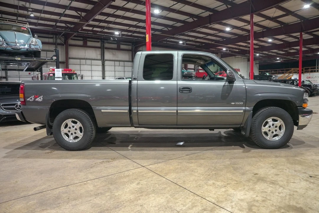 1999 Chevrolet Silverado 1st Gen - Image 10 of 21