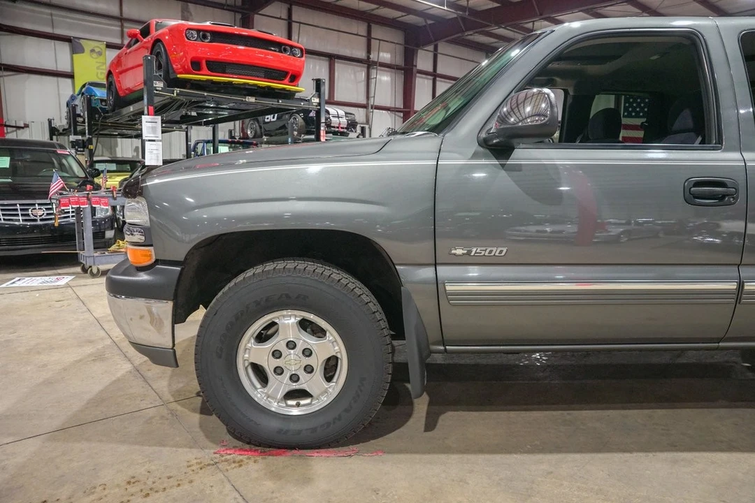1999 Chevrolet Silverado 1st Gen - Image 3 of 21