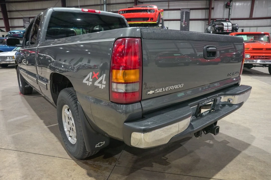 1999 Chevrolet Silverado 1st Gen - Image 6 of 21