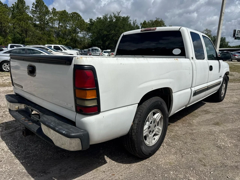 1999 Chevrolet Silverado 1st Gen - Image 3 of 10