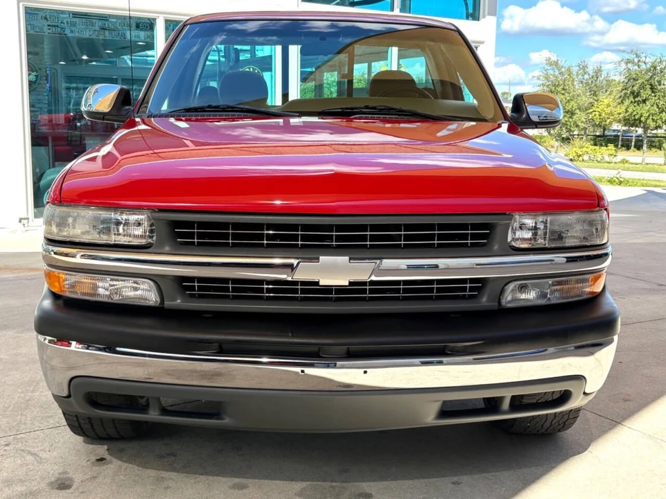 1999 Chevrolet Silverado 1st Gen - Image 2 of 21