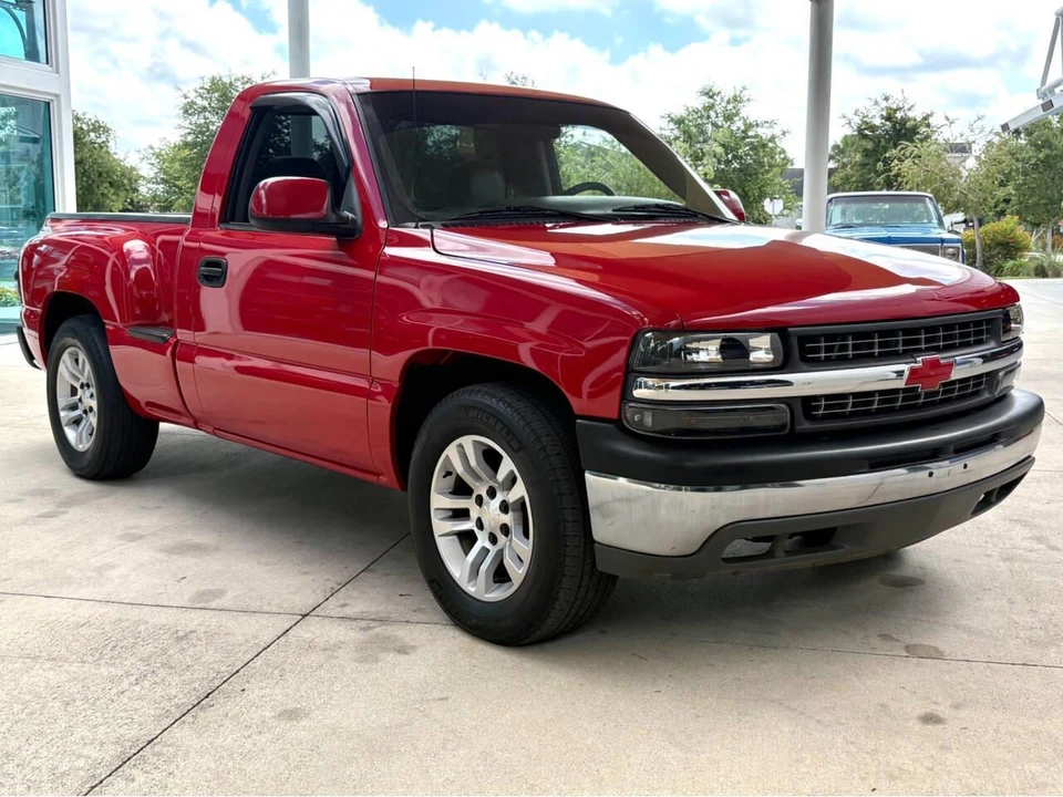 1999 Chevrolet Silverado 1st Gen - Image 4 of 31